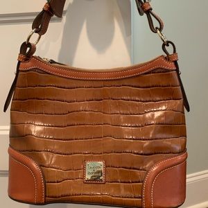 Authentic Dooney&Bourke leather purse